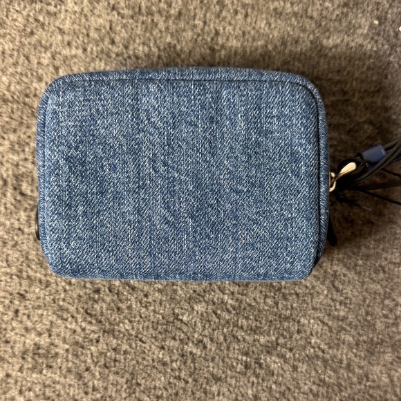 Coach Denim Wristlet Pouch Indigo Blue Zip Clutch NWT - Picture 4 of 15